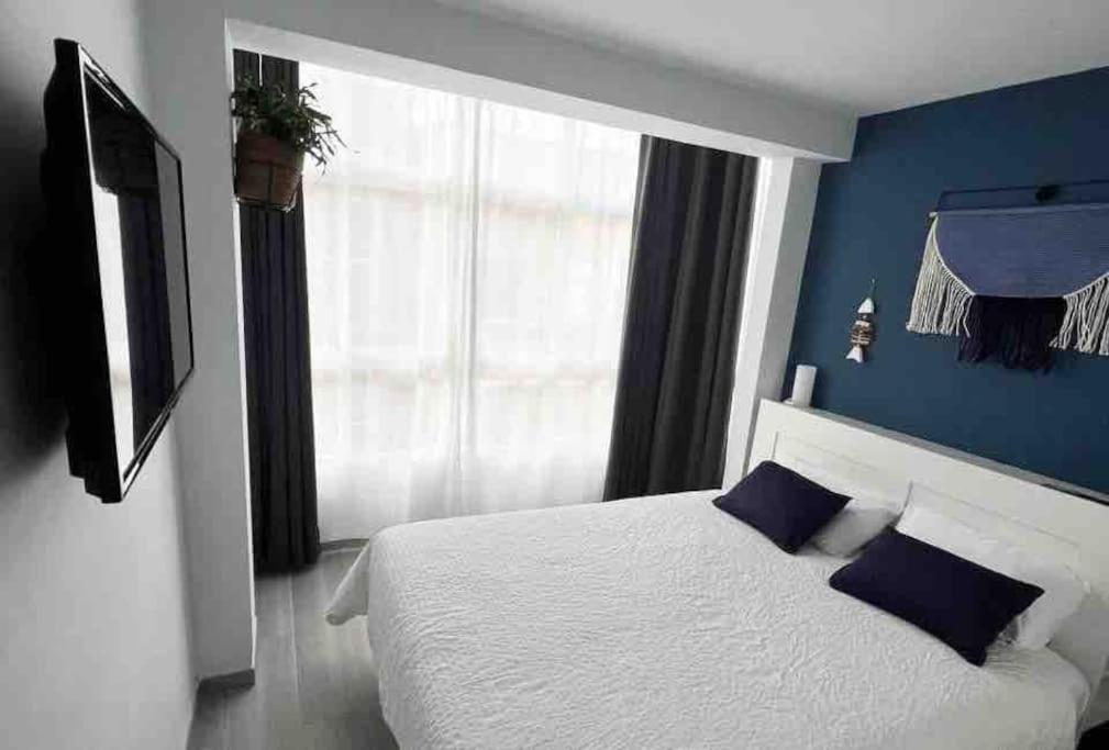 Urban Zen Con Terraza Y Jacuzzi Leilighet